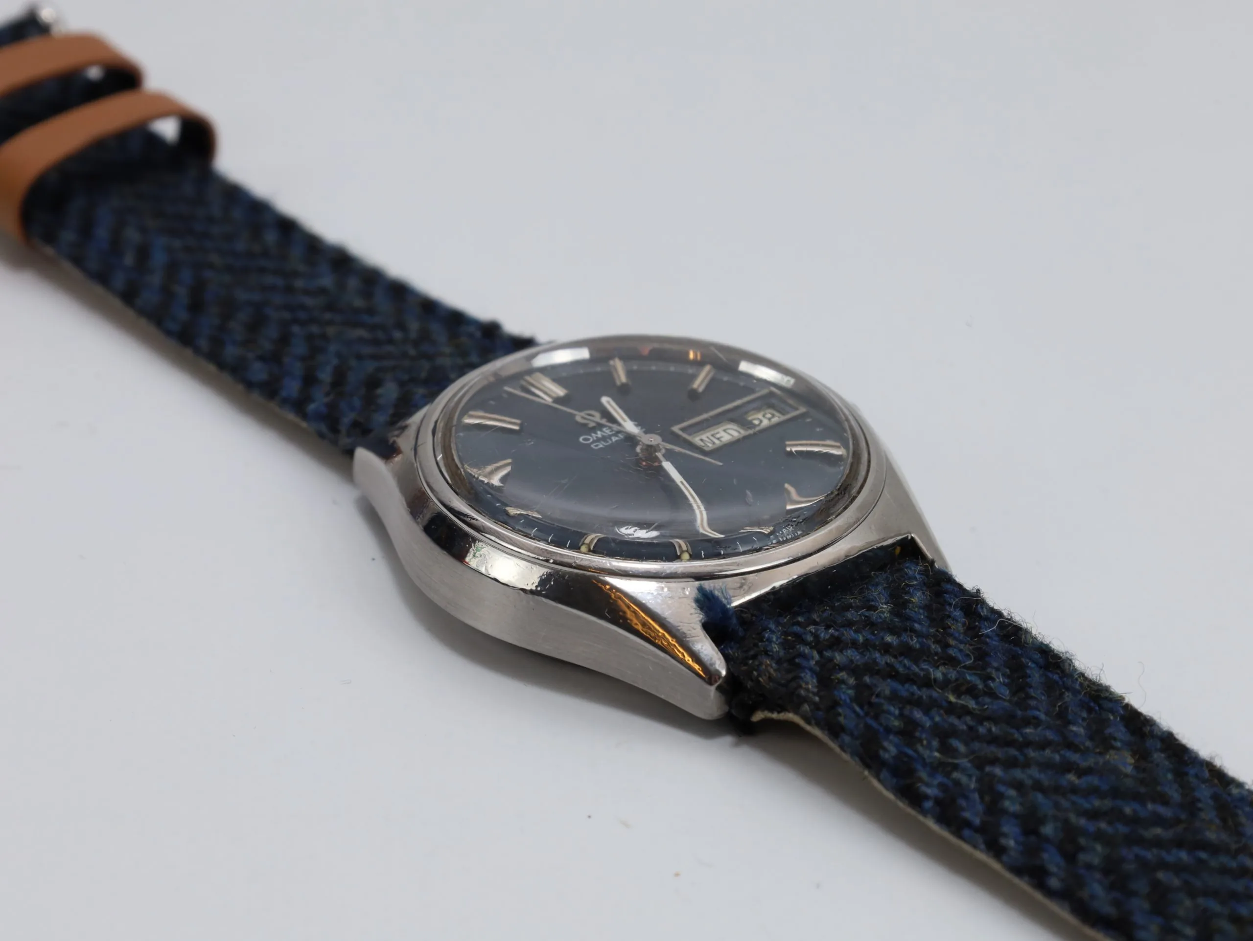 Omega Quartz – herreklokke med dag/dato – vintage modell ca. 1970-tallet - Image 2